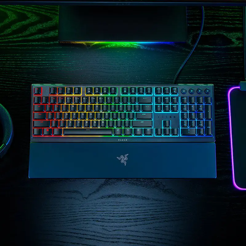 Razer Ornata V3 Mecha-Membrane RGB Gaming Keyboard - Image 2